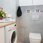 Maya'S Residence 52 - Aura 40