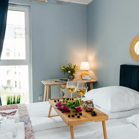 Maya's Flats & 52 - Aura 40 Gdańsk