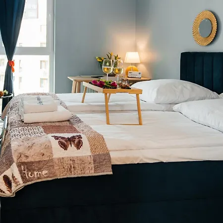 Maya's Flats & 52 - Aura 40 Gdańsk