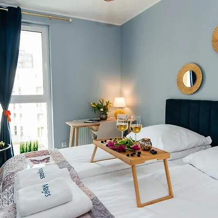 Maya's Flats & 52 - Aura 40 Appartement Gdańsk