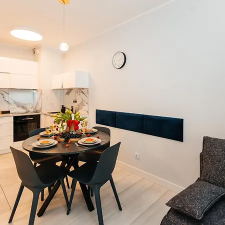 Apartament Maya's Flats 52 - Walowa 40 Gdańsk