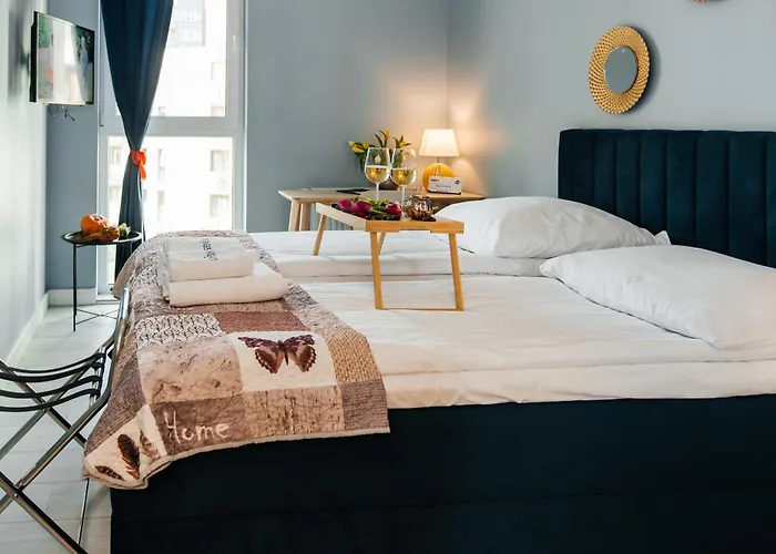 Maya's Flats & 52 - Aura 40 Gdansk