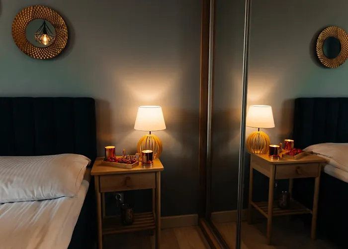 Daire Maya's Flats & 52 - Aura 40