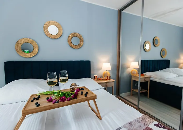 Maya's Flats & 52 - Aura 40 Gdansk