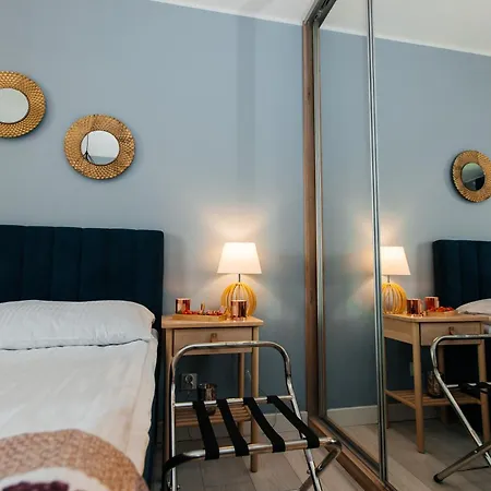 Maya's Flats & 52 - Aura 40 גדנסק